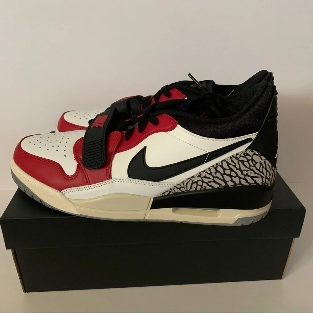 NIB. JORDAN Air Jordan Men’s Legacy 312 Low Shoes